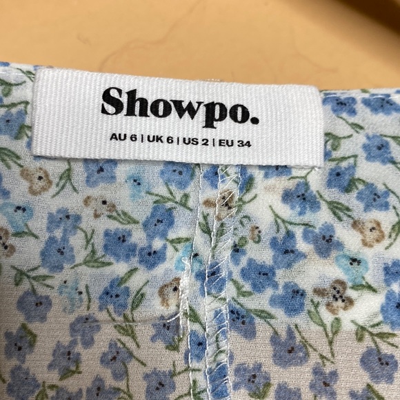 NWOT Showpo 2 piece ruffle skirt set w/ Cropped Blouse - Picture 7 of 15